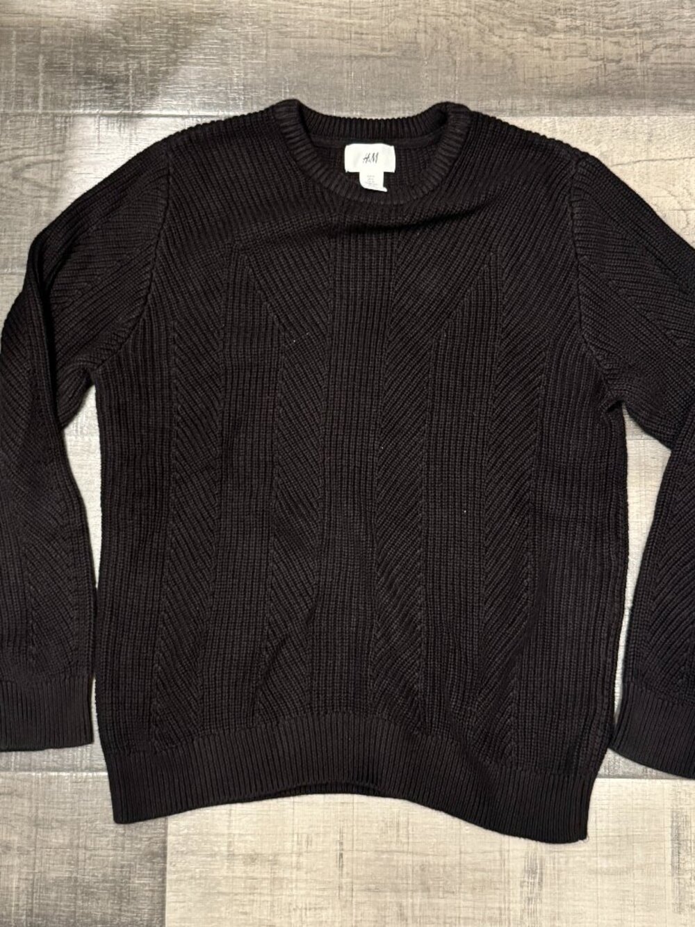 H&M Knitted Design Sweater Black Size XL